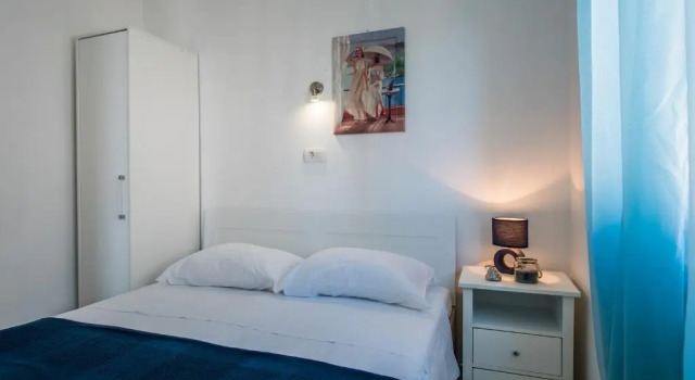 Apartments Amneris, Забронировать Апартаменты/квартира Трогир Ciovo Island, рядом с Пляж Татинье