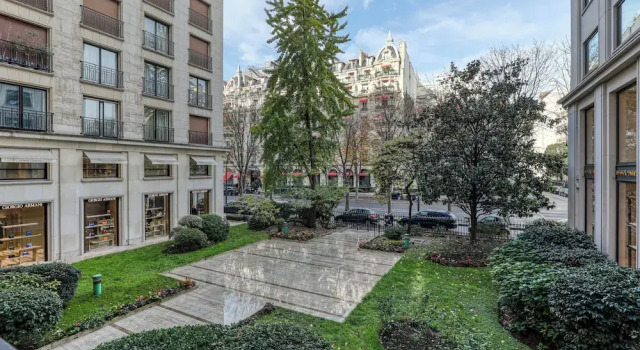 Montaigne Executive Suite, Забронировать Апартаменты/квартира Апартаменты Парижа, рядом с Свято-Троицкий собор и Русский православный духовно-культурный центр, Апартаменты/квартира