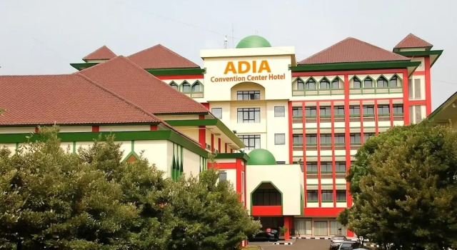 Adia Convention Center Hotel