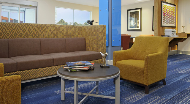 Holiday Inn Express & Suites Lake Charles South Casino Area by IHG