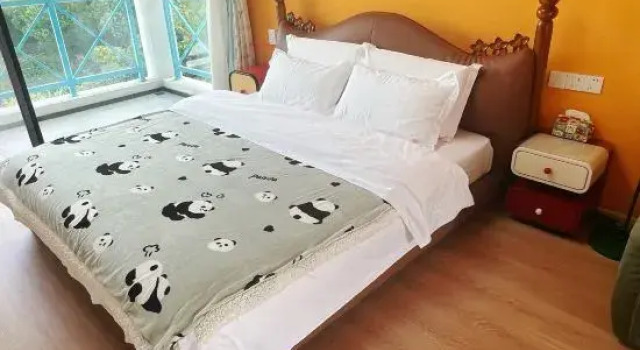 Люкс Mr. Gao and Miss Feng's Original B&B