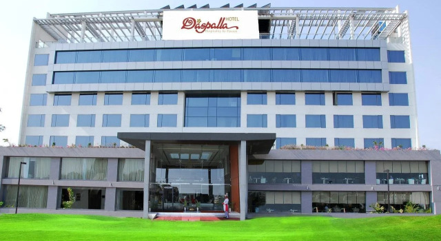 Daspalla, Rezerwuj Hotel Jubilee Hills 