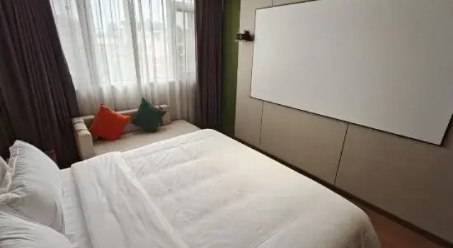 Люкс Chuxiong Jinqianwan Hotel
