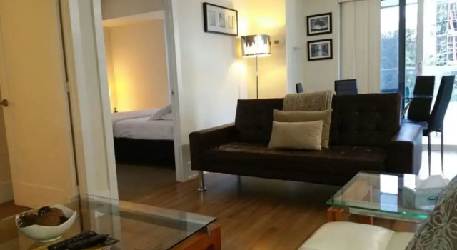 Люкс Pelicanstay in Downtown Toronto