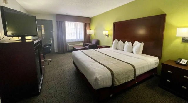 Номер Standard SureStay Hotel by Best Western Deer Park