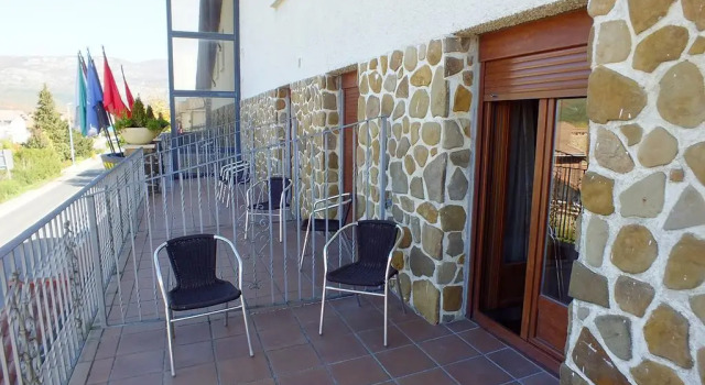 Hostal Izar-Ondo, 预订 酒店 Arbizu 纳瓦拉