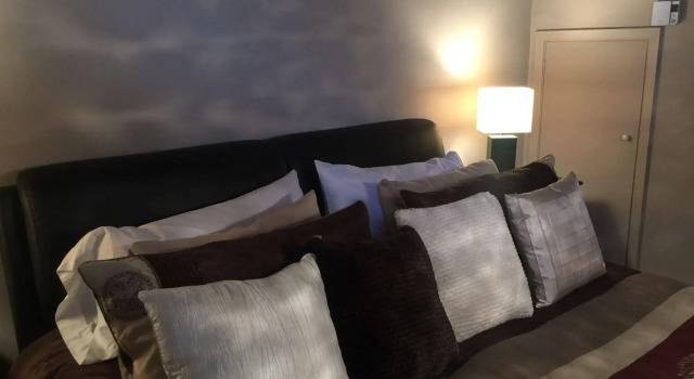 Baza Bed & Breakfast, Book Hotel Shawinigan Mauricie