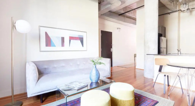 Апартаменты Constance Lofts