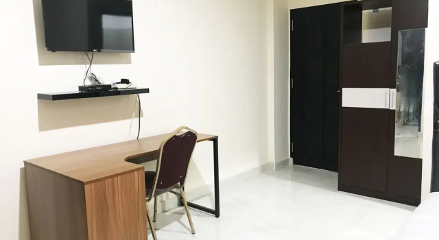OYO 2648 Le Rêve Residence, Book Hotel Hotels in Sulawesi with Parking, Parking