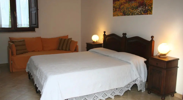 Villa Giardino Paradiso Cefalù con 13 posti letto e piscina riscaldata, Book Villa Hotels in Sicily with a Pool, Swimming Pool