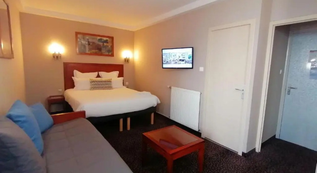 Двухместный номер Comfort Logis Hôtel de lEurope