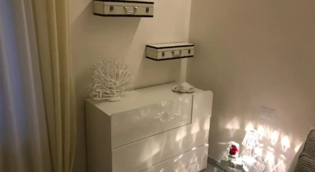 Апартаменты White Apartment