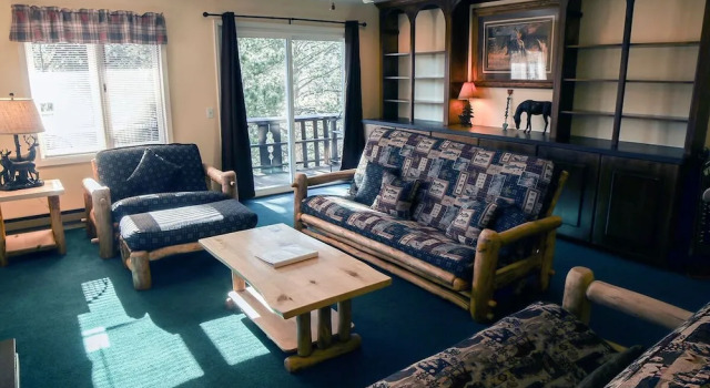 Fawn Valley Inn: 276, Забронировать Отель Отели Эстес-Парк с парковкой, Парковка