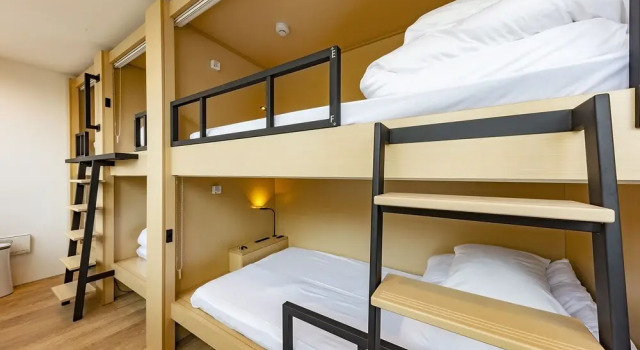 Кровать в общем номере plat hostel keikyu kamakura wave