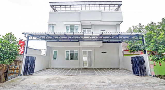 OYO 90549 Tumesa Homestay