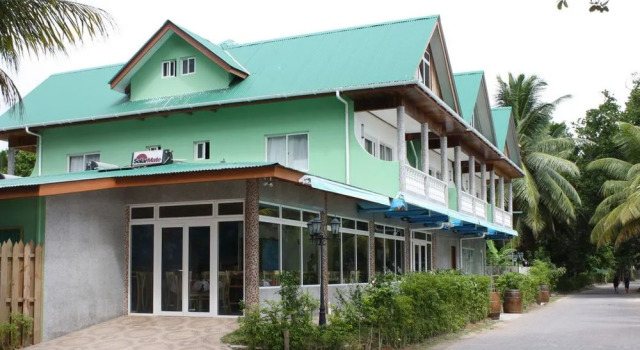 Moonlight Beach Villa