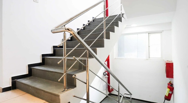 Super Townhouse Oak Ramdaspeth KRIMS Hospital, Забронировать Отель Нагпур штат Махараштра