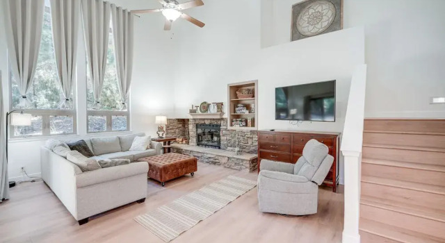 Коттедж Serene Pine Mountain Club Home w/ Pool Access!
