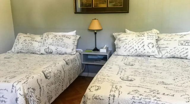 Четырёхместный номер Standard Motel de LAnse et Camping Rimouski