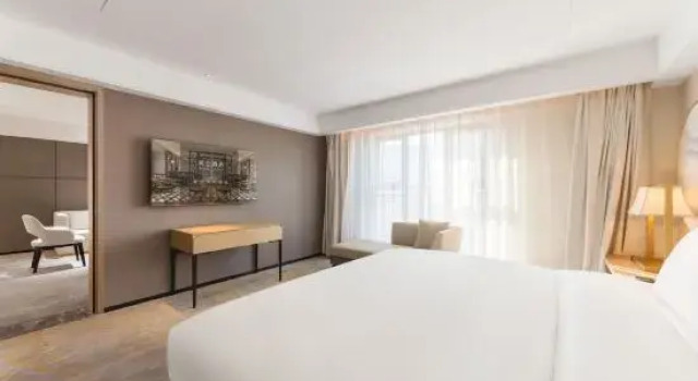 Люкс Executive Madison Hotel Laoshan Polar Ocean Park Qingdao University
