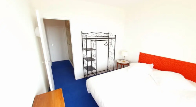 Beautiful 3-bedrooms Apartment, Sea View