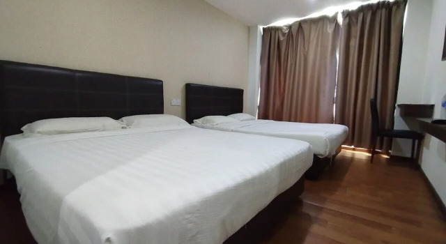 Люкс OYO 90668 Joy Inn