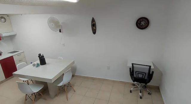 Номер Standard Room in Studio - New Basement Loft With all the Amenities