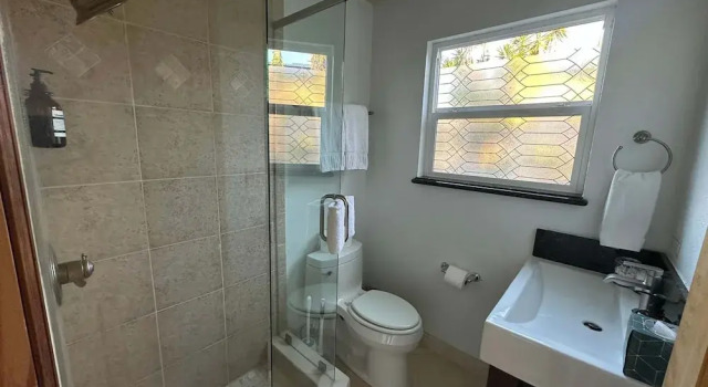 Коттедж Ocean View Retreat- 4 Blocks From Solana Beach