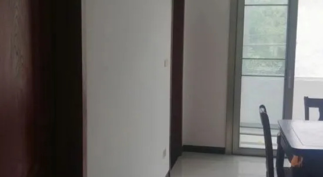 Люкс Homeinn Pebble Hotel (Hohhot Railway Station)