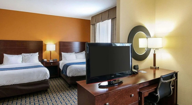 Люкс Comfort Suites Waxahachie - Dallas