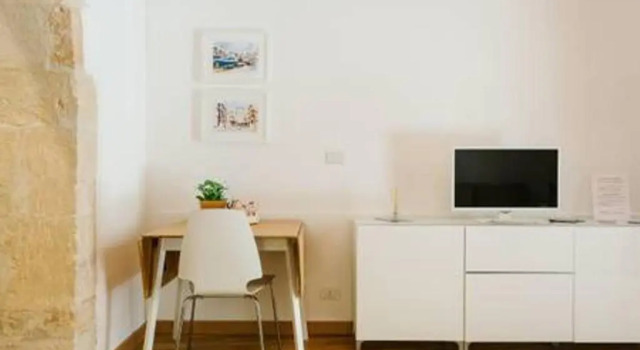 Giudecca Apartments, Book Apartment Hotels in Sicily with Parking, Parking