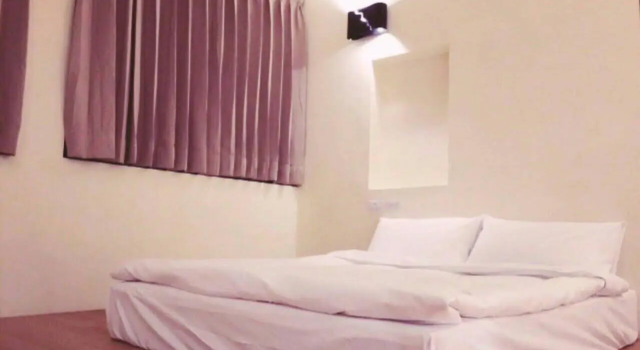 Yes Yellow Hostel, Забронировать Хостел Хостелы Тайнань, рядом с Форт Провинция, Хостел
