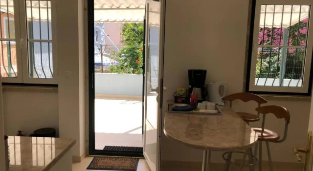 Апартаменты Grandmommy's House - Traditional and comfy Lisboan apartment
