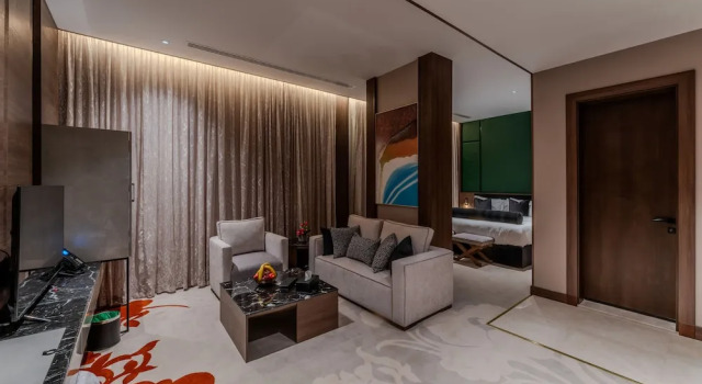 Полулюкс Lilac Park Hotel