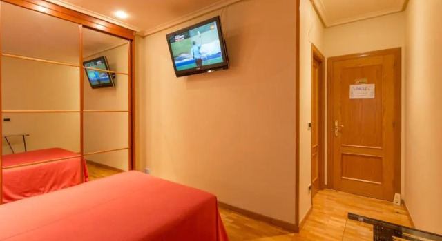 Номер Economy Pension Logroño