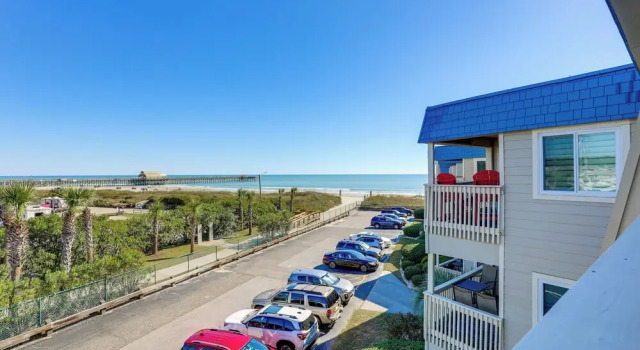 Апартаменты Steps to Sea! 3rd-floor Myrtle Beach Condo w/ Pool