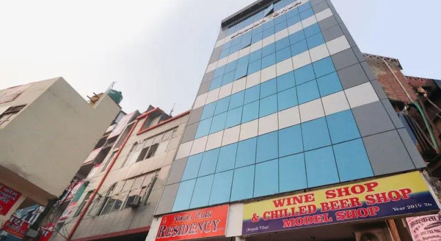 OYO 64950 Hotel Royal plaza