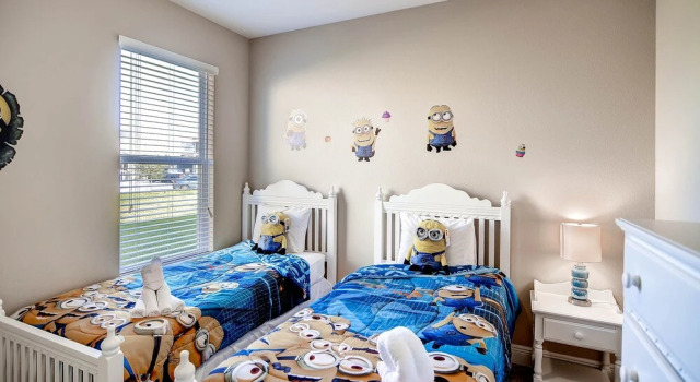 4329ac - Solterra Gated Resort 5 Bedroom Home by RedAwning