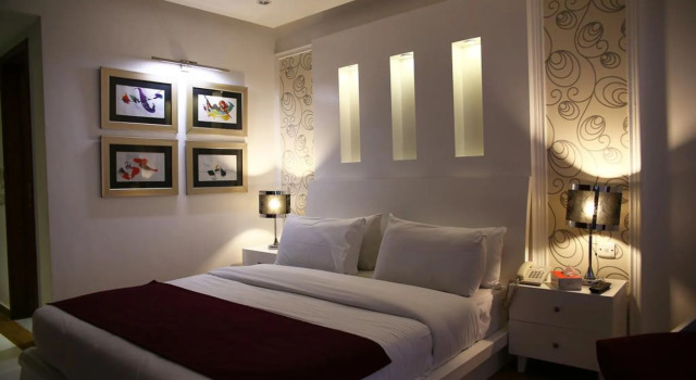 Lahore Continental Hotel, Reservar Hotel Hotéis em Lahore com estacionamento, Estacionamento
