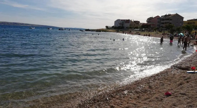Apartmani Nena, Buchen Sie Hotel Povljana 