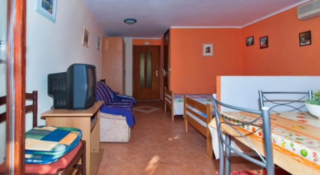 Студия Apartment Dinono