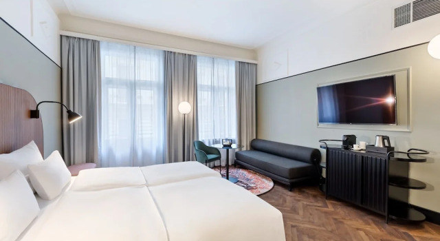 Двухместный номер Premium Hotel Astoria Vienna, Curio Collection by Hilton