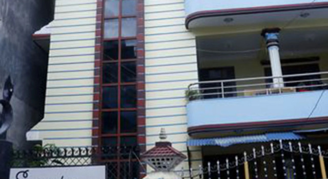 Sara's Backpackers Hotel