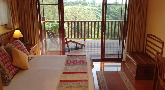 Апартаменты Jacaranda Park Holiday Cottages