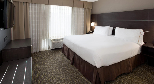 Holiday Inn Express & Suites East Wichita I-35 Andover, an IHG Hotel, Prenota Hotel Hotel a Kansas con parcheggio, Parcheggio