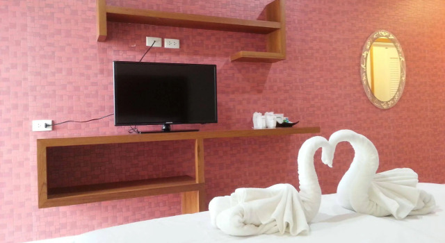 Like Residence and 35 Apartment, Забронировать Апартаменты/квартира Отели Южного Таиланда с парковкой, Парковка