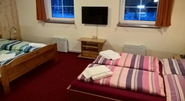 Studia Pod Lysou, Buchen Sie Ferienwohnung Rochlitz an der Iser Region Königgrätz
