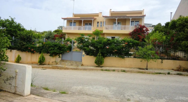 House With one Bedroom in Anavissos, With Enclosed Garden and Wifi