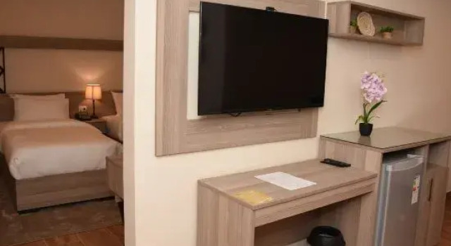 Люкс Sukoon Hotel Amman