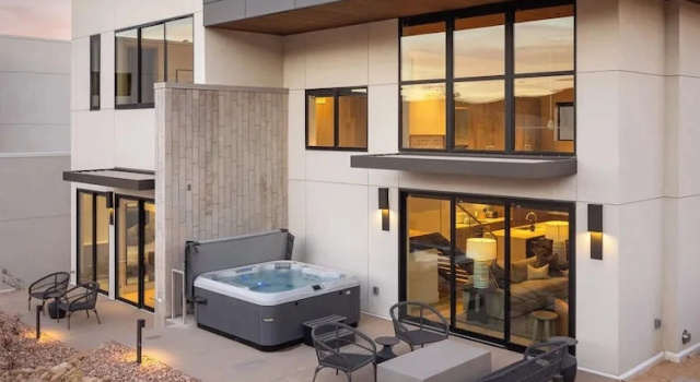Четырёхместный номер Standard с 2 комнатами Lionsback Resort
